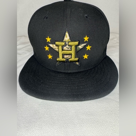 Houston Astros New Era 2024 Armed Forces Day On Field 59FIFTY Fitted Hat - Picture 1 of 8